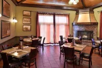 Holiday Inn STEVENS POINT - CONVENTION CTR by IHG - พร้อมอาหารเช้า
