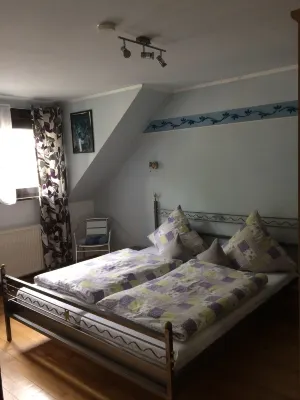 Zur Fledermaus Hotels in der Nähe von Weingut Ewald Kemmer