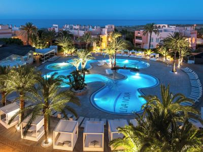 Oliva Nova Beach & Golf Hotel