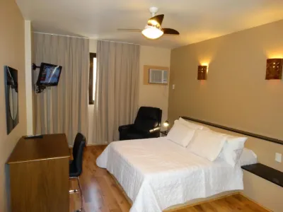 Niteroi Palace Hotel Hotels in Нітерой