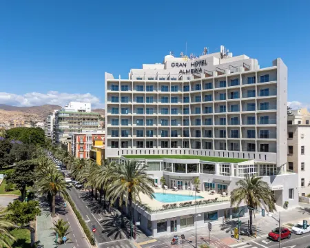 Ohtels Gran Hotel Almeria Hotels in Almeria