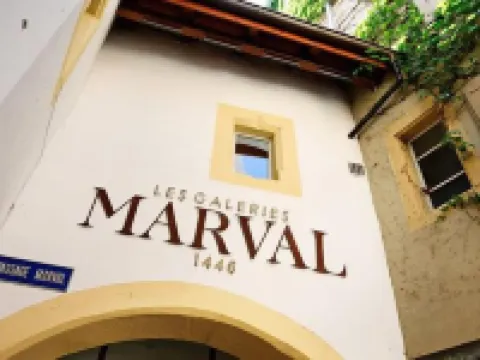 Les Galeries Marval Hotels in Neuenburg