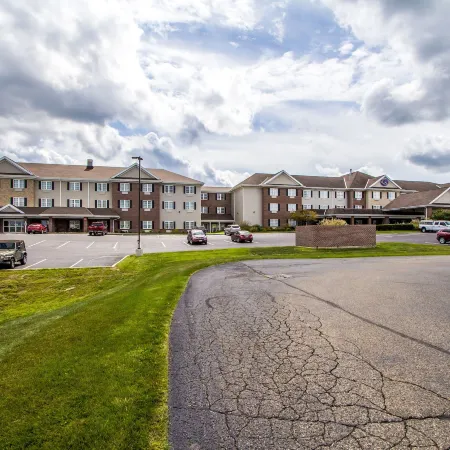 Comfort Suites Hotel and Conference Center