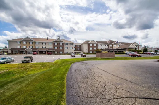 Comfort Suites Hotel and Conference Center
