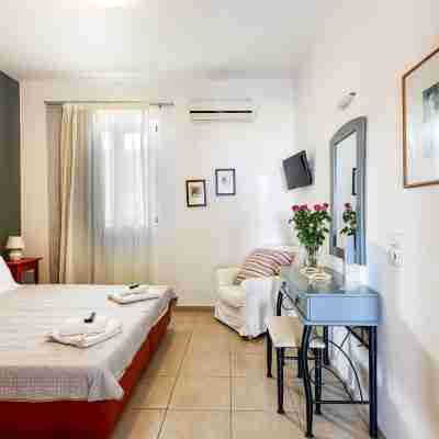 Yiannis Apartments Rooms