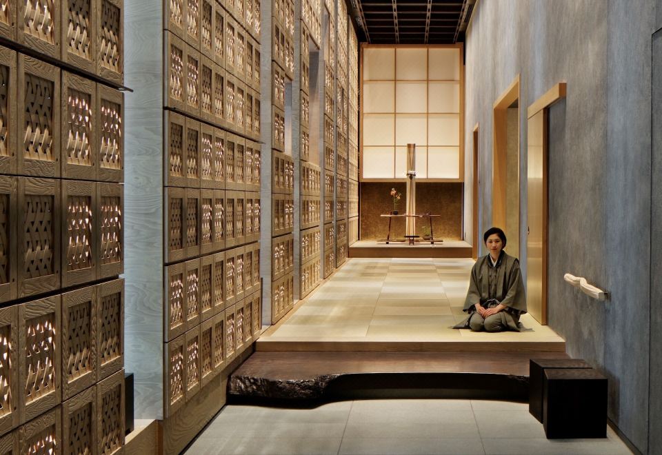 1. 호시노야 도쿄..