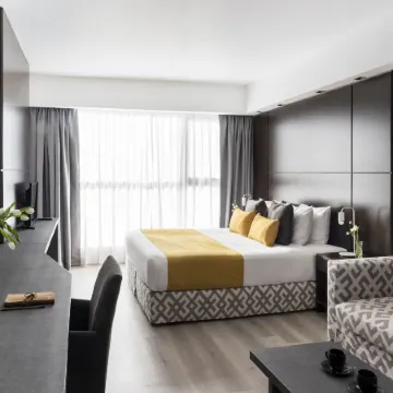Htl City Baires