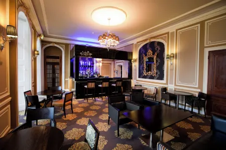 Ringwood Hall Hotel & Spa Отели в г. Честерфилд