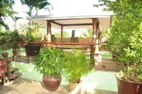 Casa Verde Hotel & Events Center Các khách sạn ở Imus