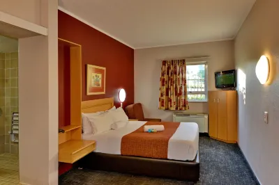 Road Lodge JNB Airport Hotels in Isando