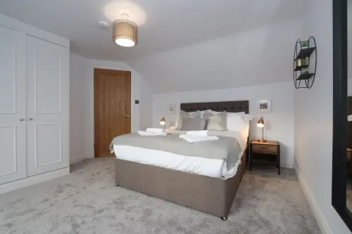 Dollar Apartments-41 Bridge Street Hotels in Dollar