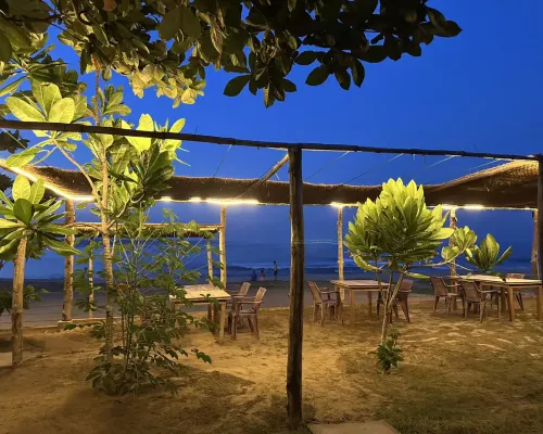 Blue Waters Hotels in Ampara