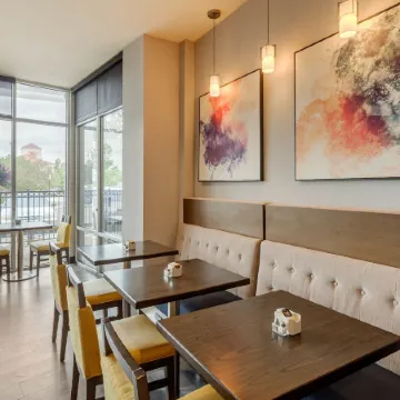 Cambria Hotel Denver International Airport