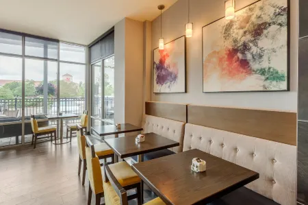 Cambria Hotel Denver International Airport Отели в г. Арапахо Каунти