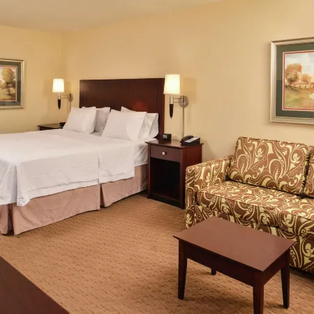 Hampton Inn Staunton