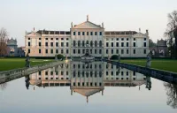 Four Points by Sheraton Padova Hotels near Parco Milcovich, ingresso Nord