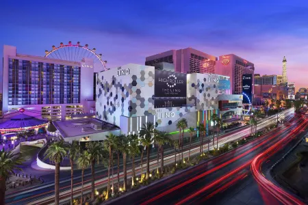 The LINQ Hotel & Casino – A Caesars Rewards Destination Отели рядом с достопримечательностью «The Spa at the LINQ»