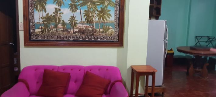 Desiree's Lodge and Transient House, Baler Aurora Отели в г. Балер