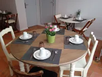 Hôtel Central - Desayuno