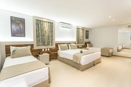 Hotel Pousada do Bosque Отели в г. Понта-Поран