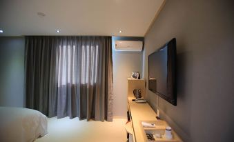 Boo Hotel