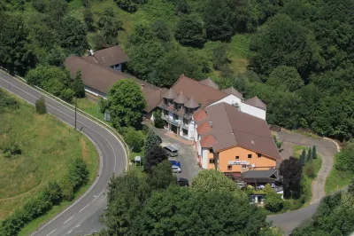 Hotel Zur Engelsburg Hotel a VettelschoB