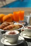 玫瑰露營村飯店 - 游泳池