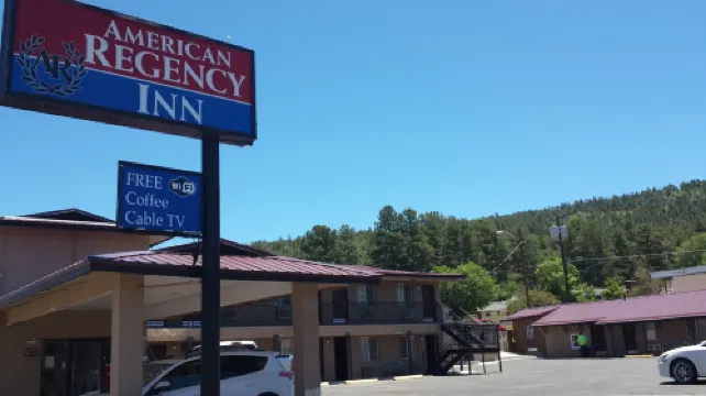 American Regency Inn
