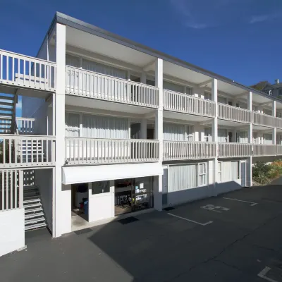 George Street Motel Apartments Hotels near Otago Museum