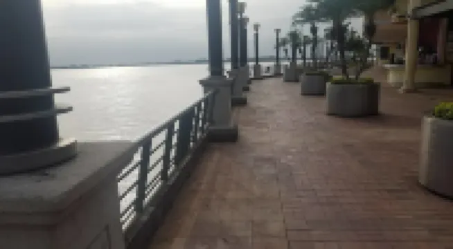 River View Suites Puerto Santa Ana GYE