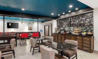Best Western Plus Daphne Inn  Suites
