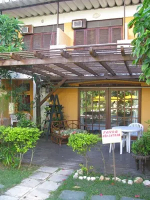 Hotel la Brise Hotels near Feira de Artesanato