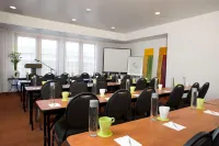 Hotel Casa 425 + Lounge, A Four Sisters Inn Hotels in Claremont