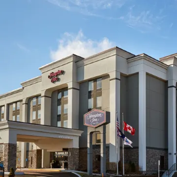 Hampton Inn Niagara Falls Отели рядом с достопримечательностью «Подковообразный водопад»