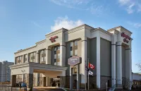 Hampton Inn Niagara Falls Các khách sạn ở Thác Niagara