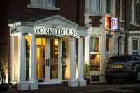 York House Hotel Hotel di Whitley Bay