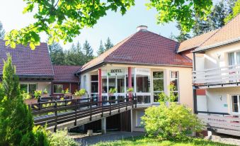 Hôtel Restaurant la Vallée Noble, Proche Eguisheim Colmar