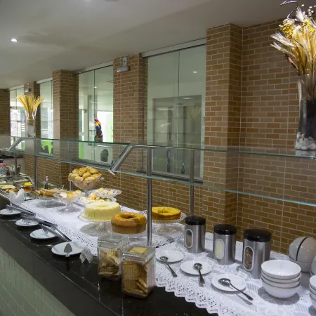 Araras Praia Hotel