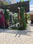 EM Royalle Hotel & Beach Resort - Boutique
