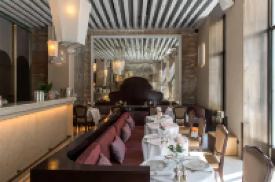 Nolinski Venezia - Evok Collection