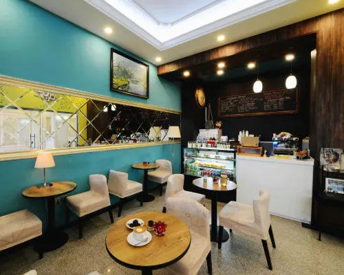 Bayangol Hotel Dining Photos