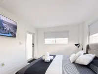 Central Studio Quiet & Close to Hard Rock Hotels near Hard Rock Stadium