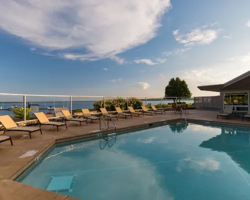 Gordon Lodge Hotels in Door County
