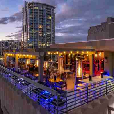 Hilton Garden Inn Phoenix Downtown Hotel Exterior