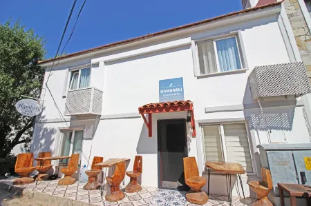 Hambarlı Otel Отели в г. Бозджаада