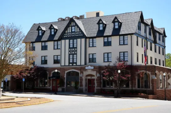 塞繆爾埃爾伯頓酒店 埃爾伯特縣酒店