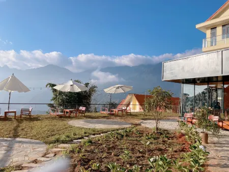 Sapa Yen Hotel Отели в г. Шапа