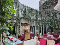Hostel El Medina فنادق في المدينة العتيقة