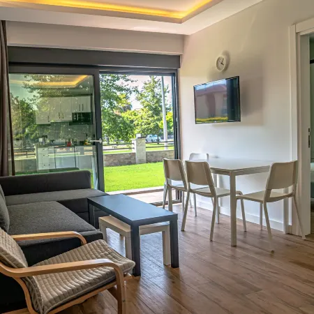 Sweet Home Kemer Apartments