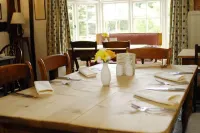 England's Gate and Coachhouse - breakfast